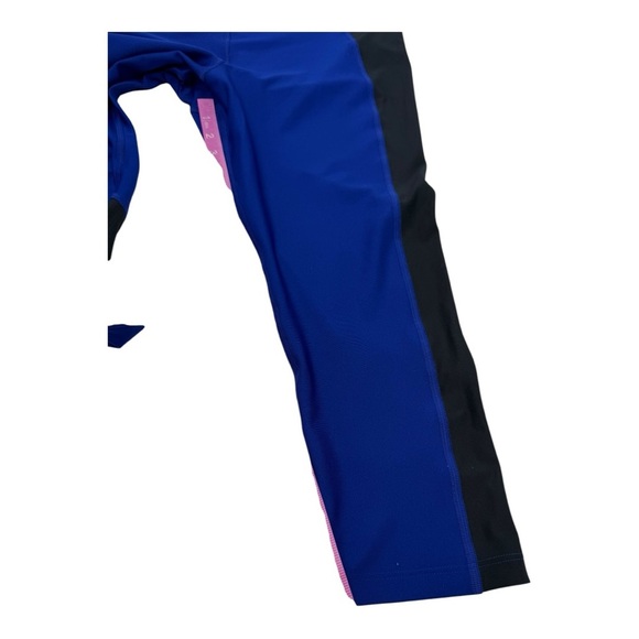 UNDER ARMOUR HEAT GEAR ACTIVEWEAR CROP PANTS LEGGINGS IN BLUE AND BLACK NWOT - Picture 6 of 8